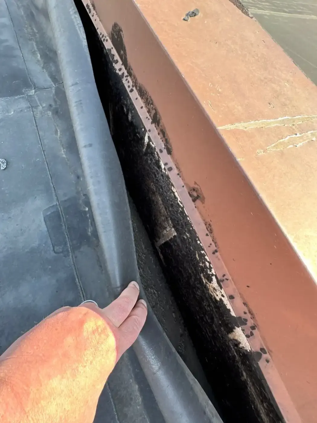 Manufacturer-certified roof installation in LaGrange
